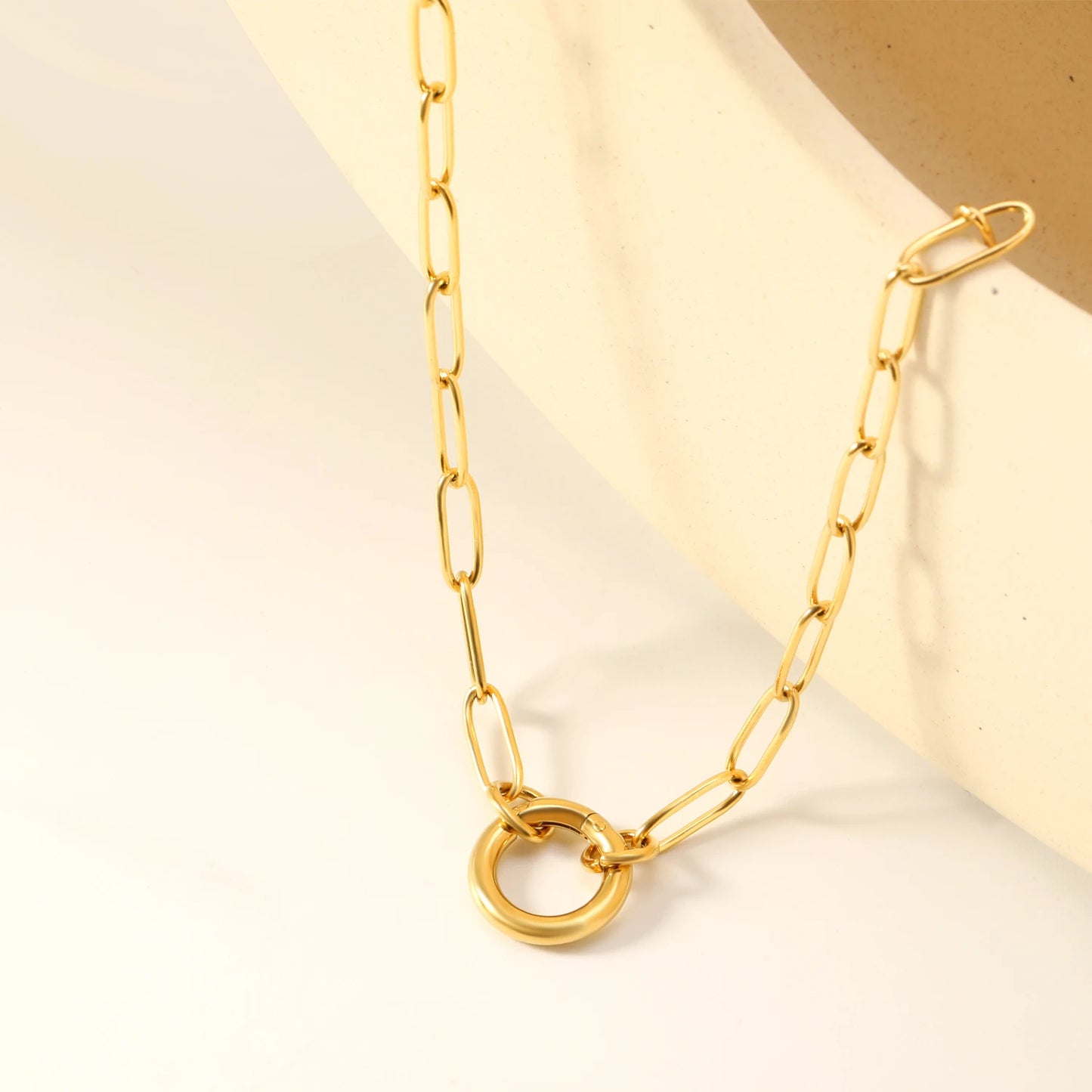 ABBY NECKLACE