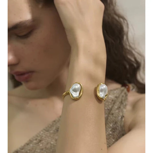 REBBECA BANGLE