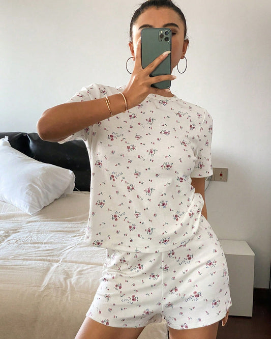 WHITE FLOWER PJ