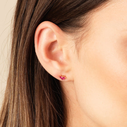 SCARLETT STUDS