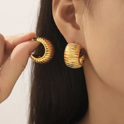 WORM SEMI HOOPS