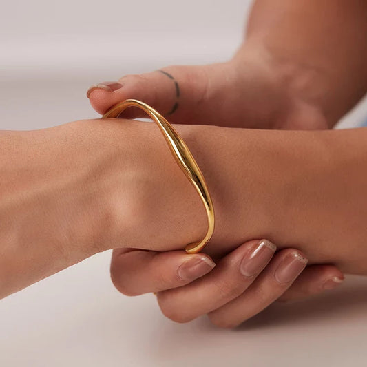 THE BANGLE