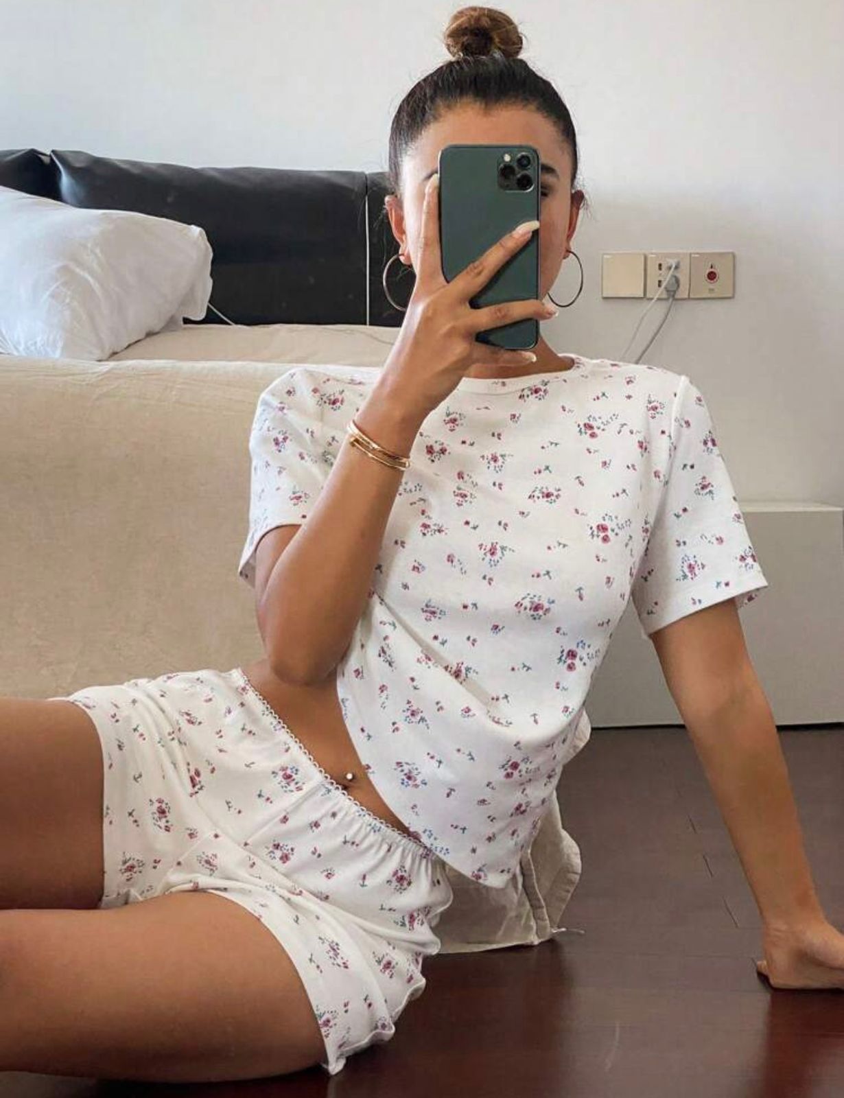 WHITE FLOWER PJ