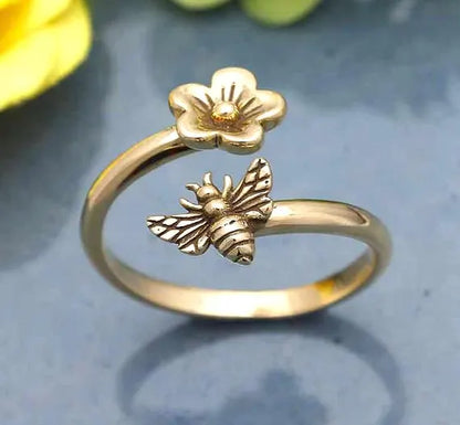 BEE RING