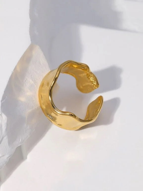 GOLD BOLD RING