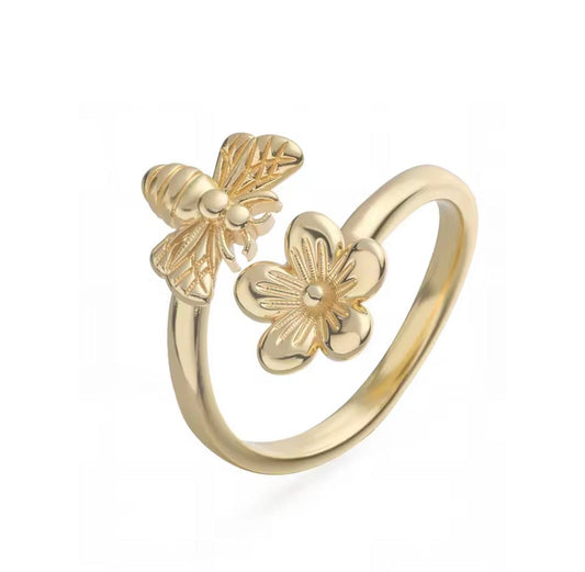 BEE RING