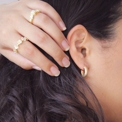 BABY WORM HOOPS