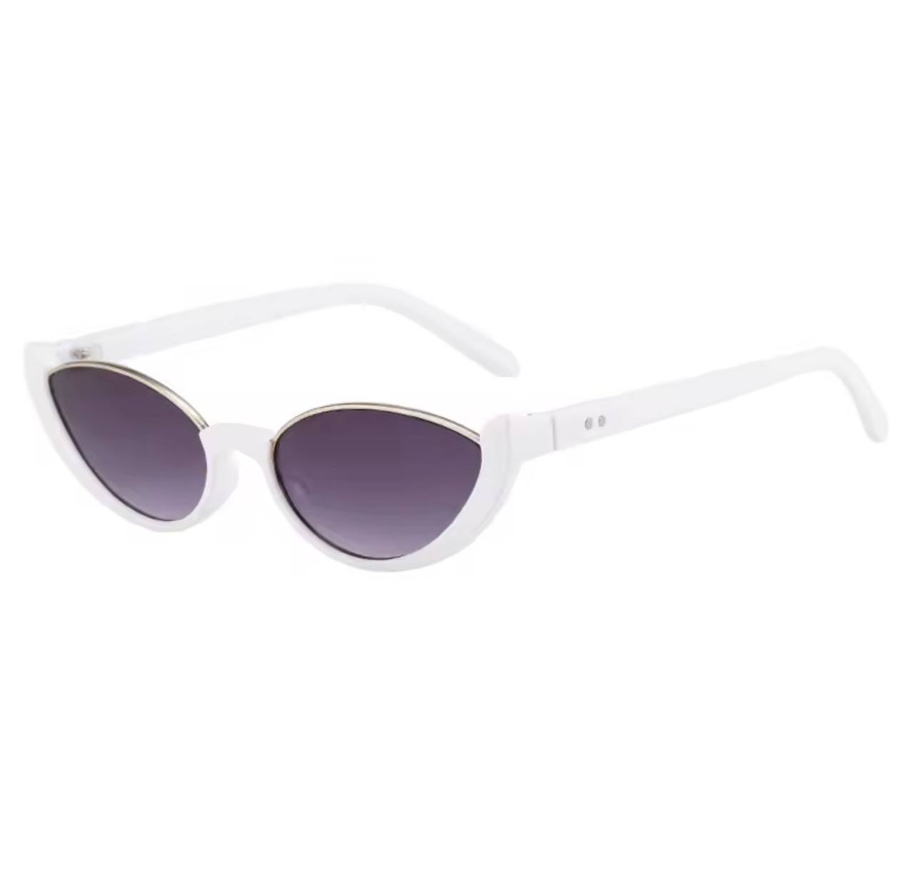 WHITE SUNNIES