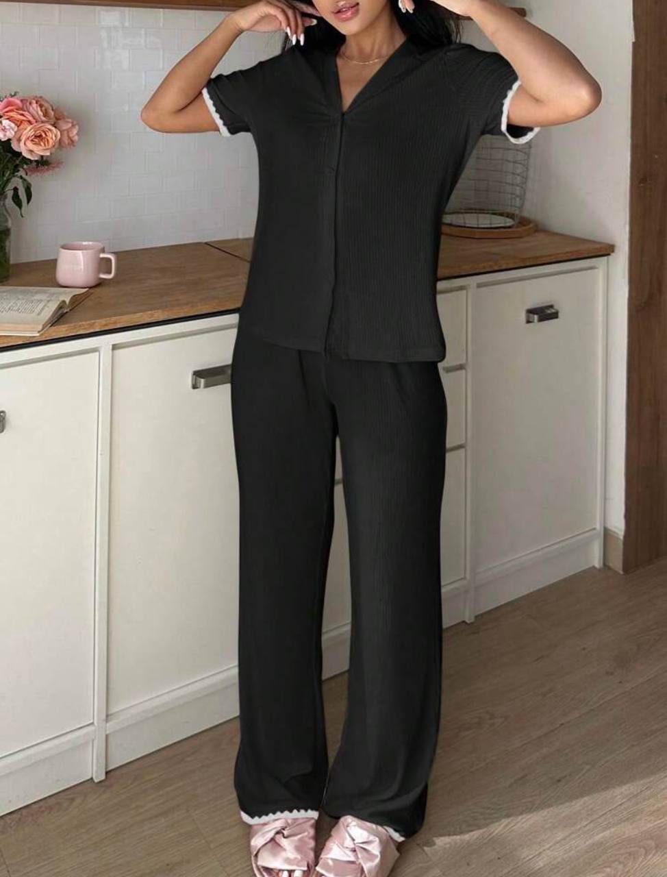 BACK TO BLACK PJ