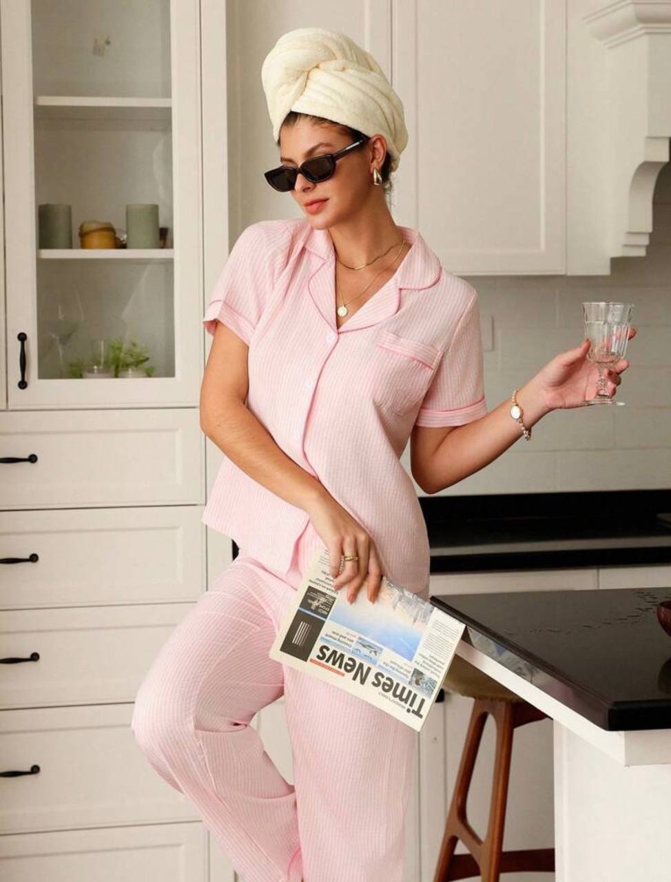 ANNE PJ