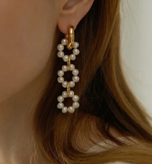 TRES PERLAS HOOPS